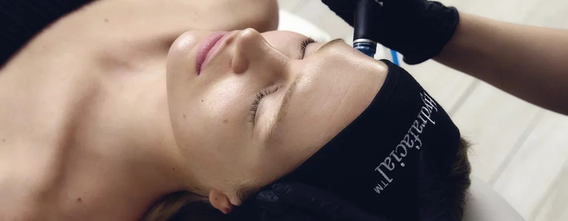 Синергия совершенства: Hydrafacial и бустеры Circadia